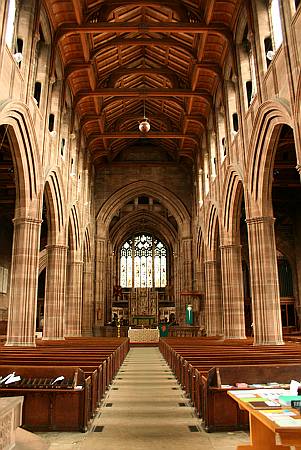 Stockport St George - The Nave
